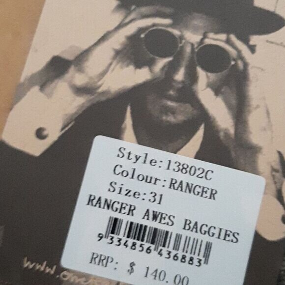 One Teaspoon Olive Distressed Jeans - Picture 12 of 16